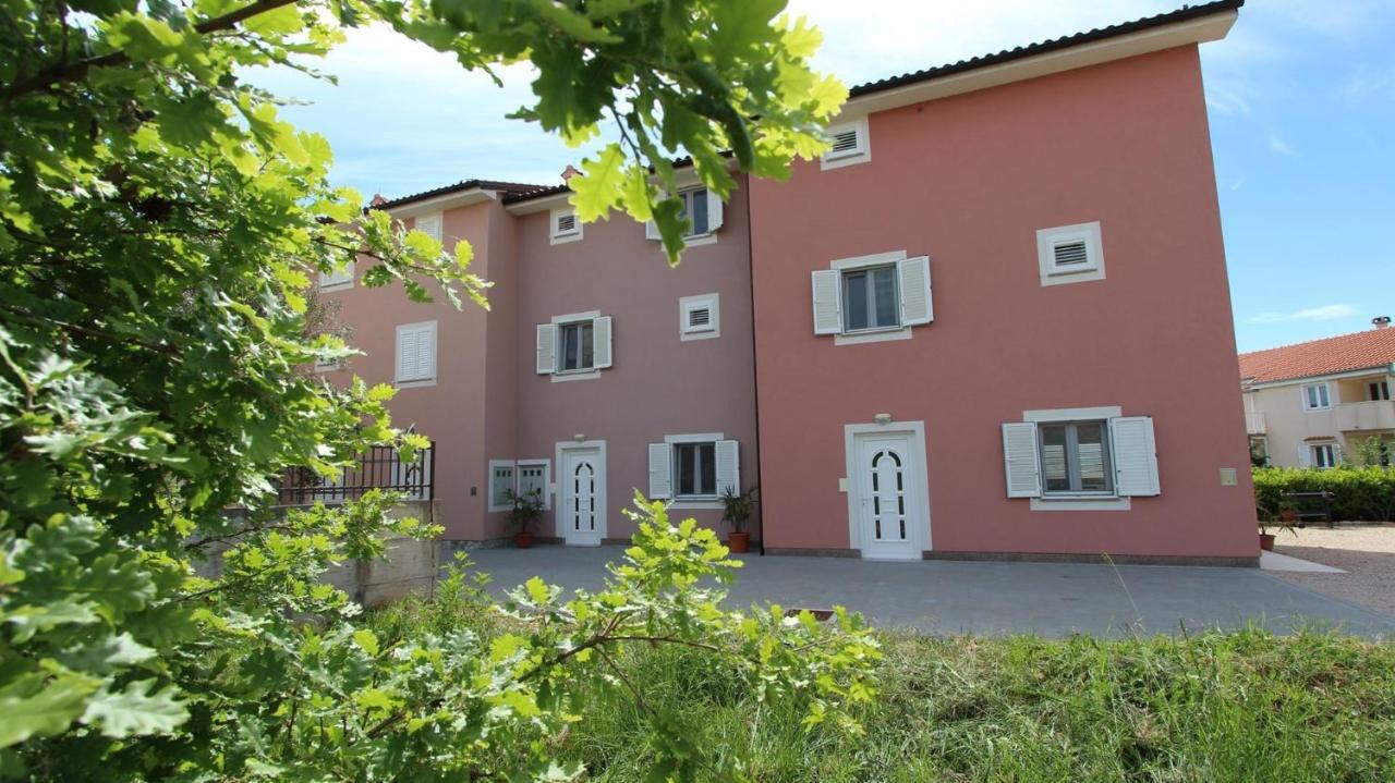 Apartments Jela Sveti Vid-Miholjice Kültér fotó