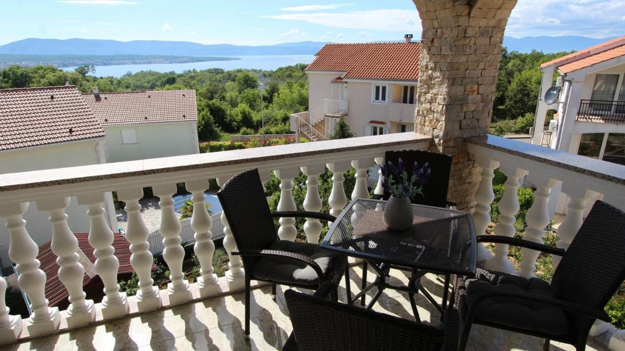 Apartments Jela Sveti Vid-Miholjice Kültér fotó