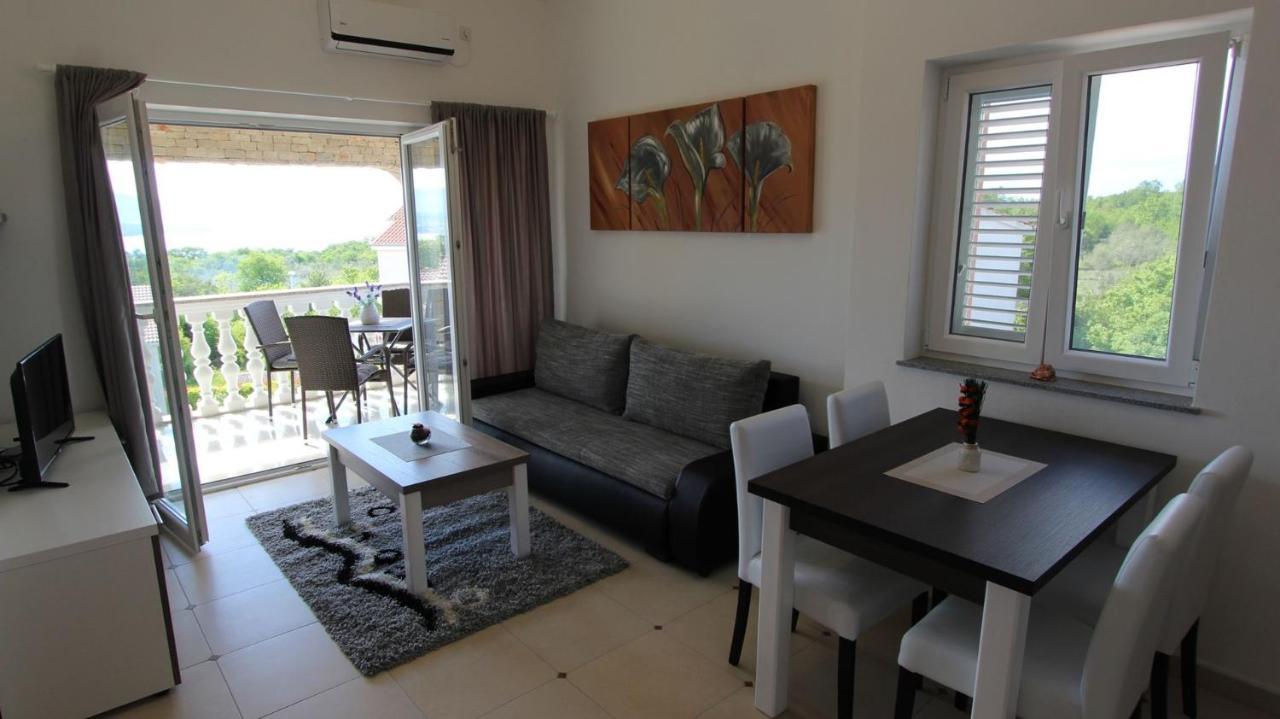 Apartments Jela Sveti Vid-Miholjice Kültér fotó