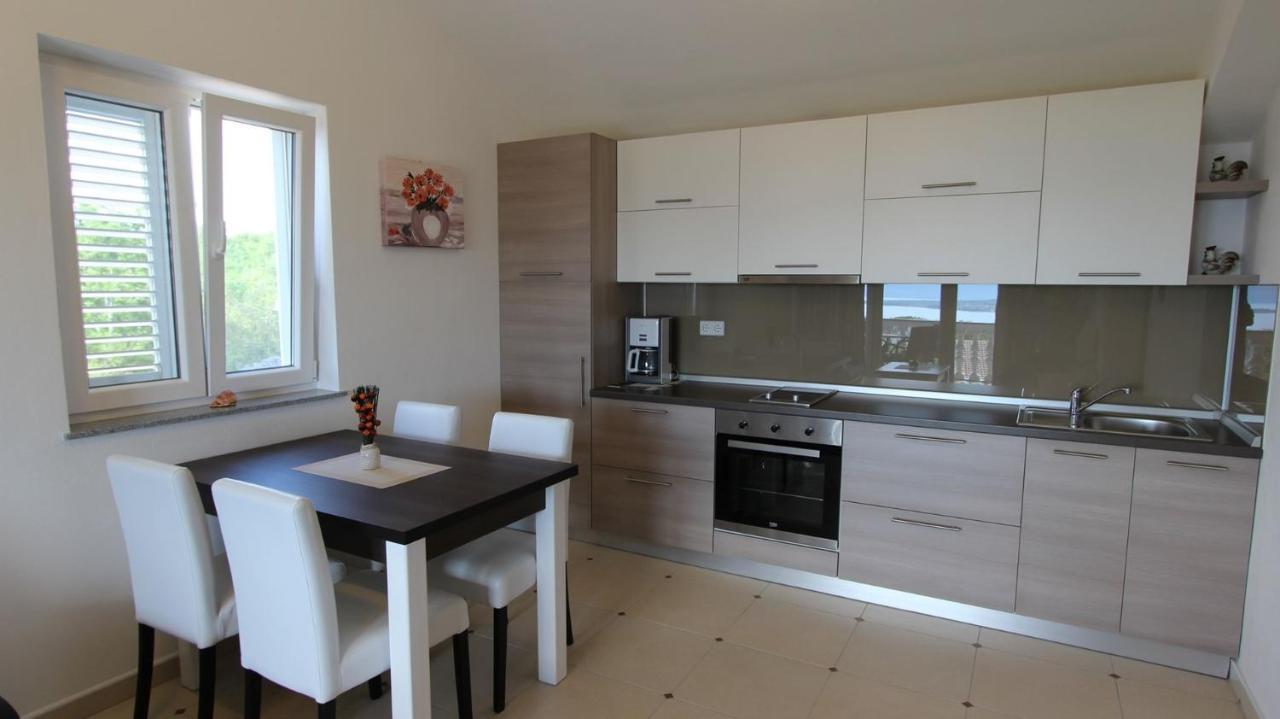 Apartments Jela Sveti Vid-Miholjice Kültér fotó
