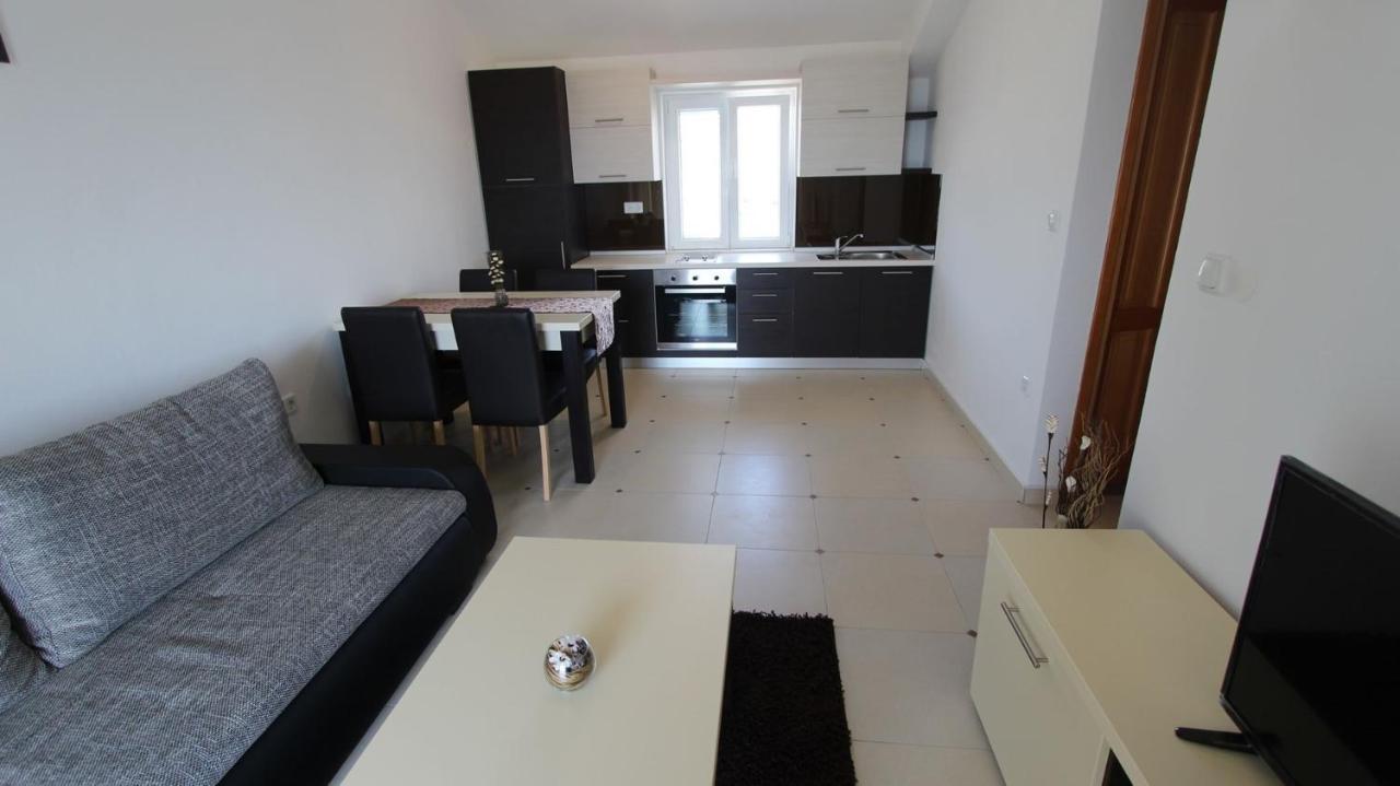 Apartments Jela Sveti Vid-Miholjice Kültér fotó