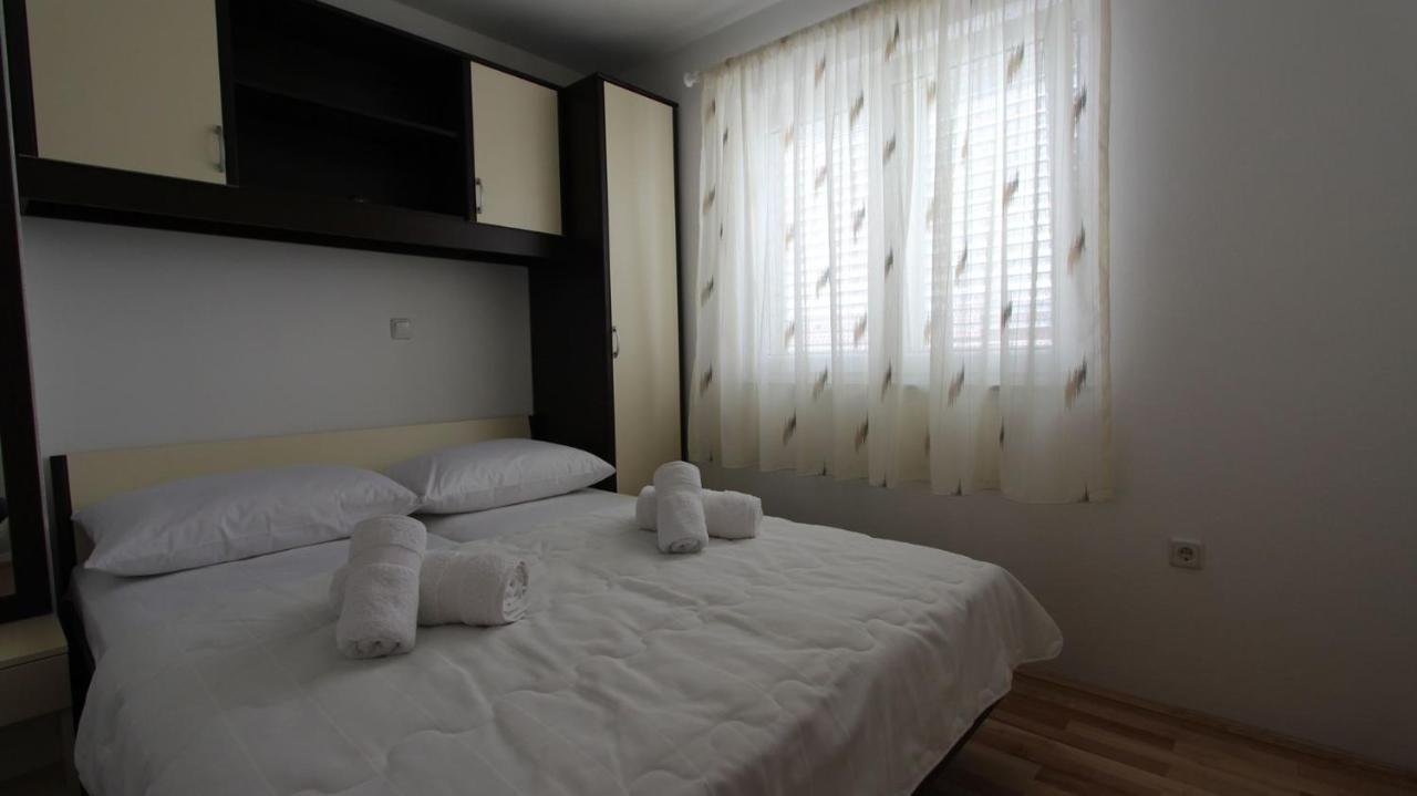 Apartments Jela Sveti Vid-Miholjice Kültér fotó