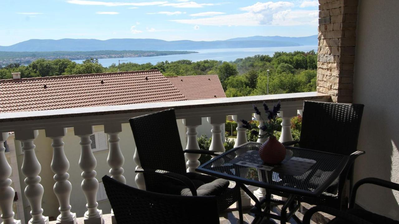 Apartments Jela Sveti Vid-Miholjice Kültér fotó